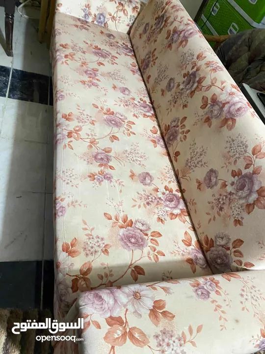 طقم موريس سبع مقاعد خشب زان مع طاولة وسط خشب زان مع سجلونة حديد