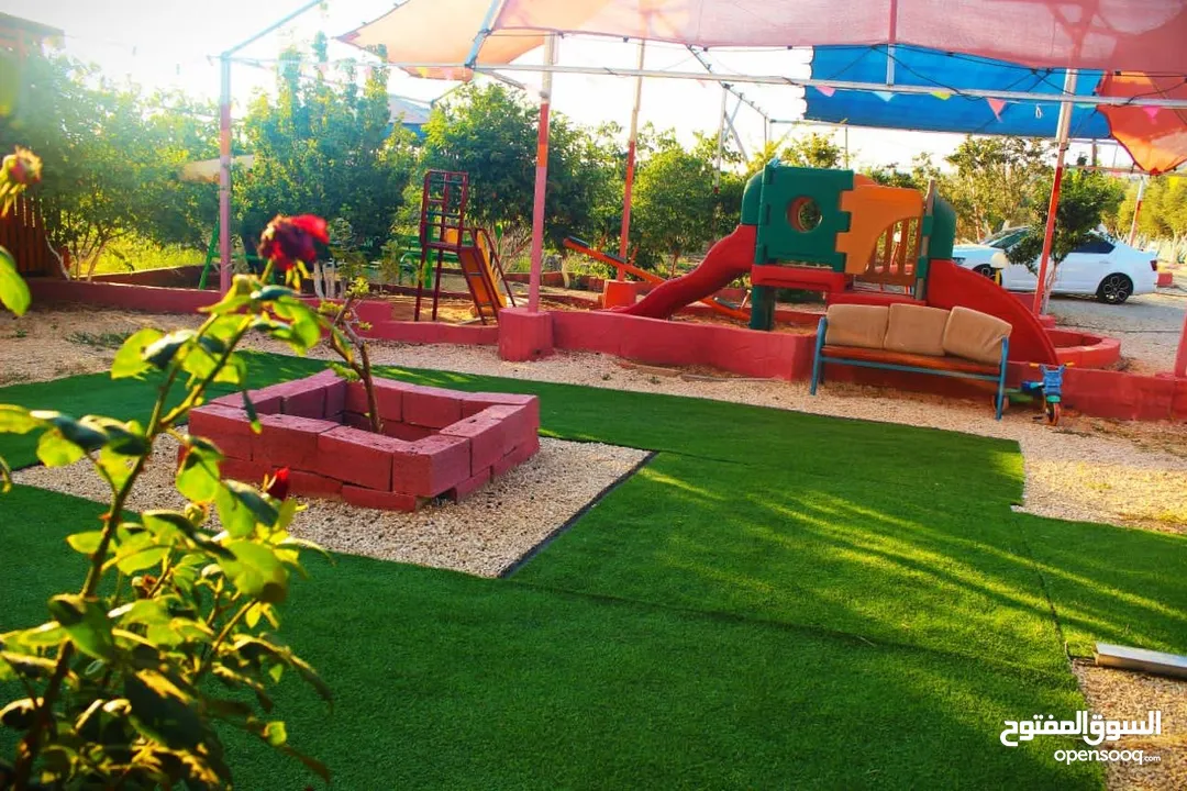 منتجع للبيع (مزرعه)