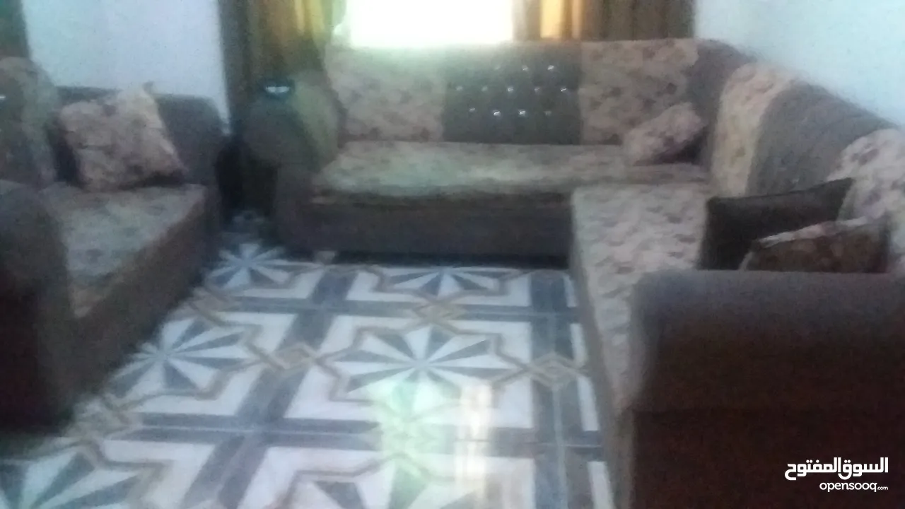 كنب متسعمل