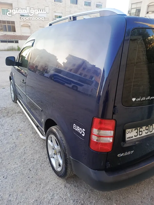 جولف كادي مميز سعر قابل للتفاوض فحص كامل شخصي وليس شركة مرخص سنة قصير ماتور 1600