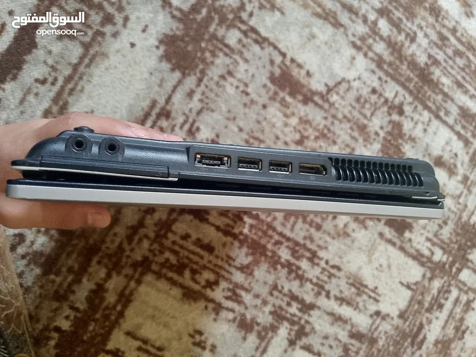 لابتوب hp بحالة جيدة استعمال شخصي للدراسة