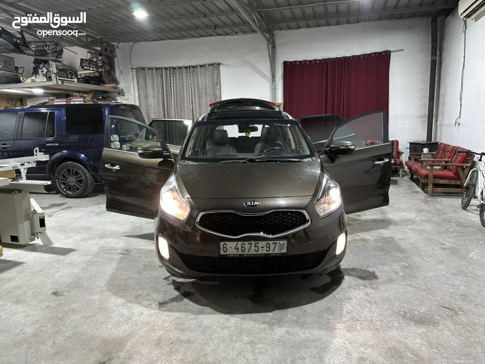 كيا كارينز 2016