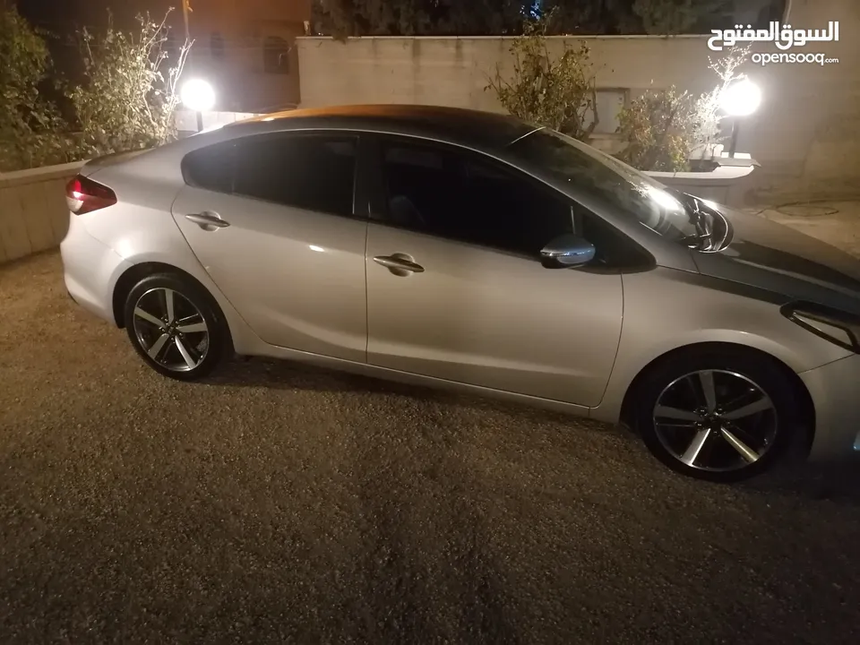 كيا K3 /موديل 2017/ ماتور 1600/ اقتصاديه/اصل سولار/ غنيه عن التعريف
