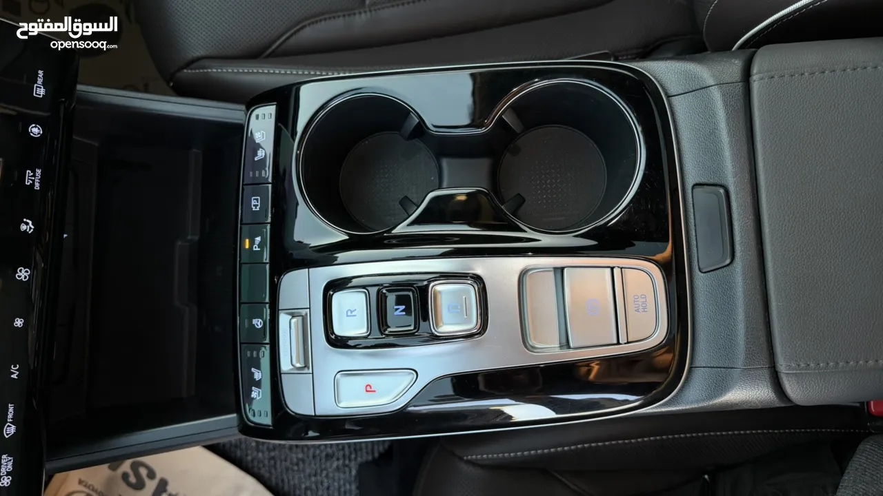 هونداي توسان ترخيص 2023 محرك 1600 هايبرد جير أوتوماتيك 240 حصان