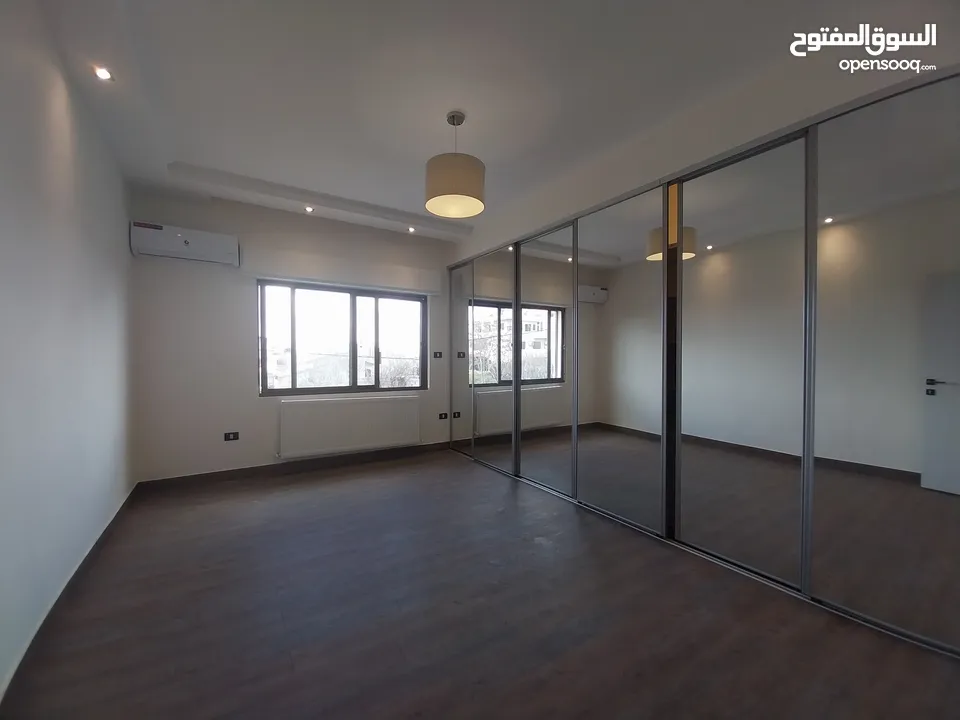 شقة للايجار في عبدون  ( Property 36698 )-174869407