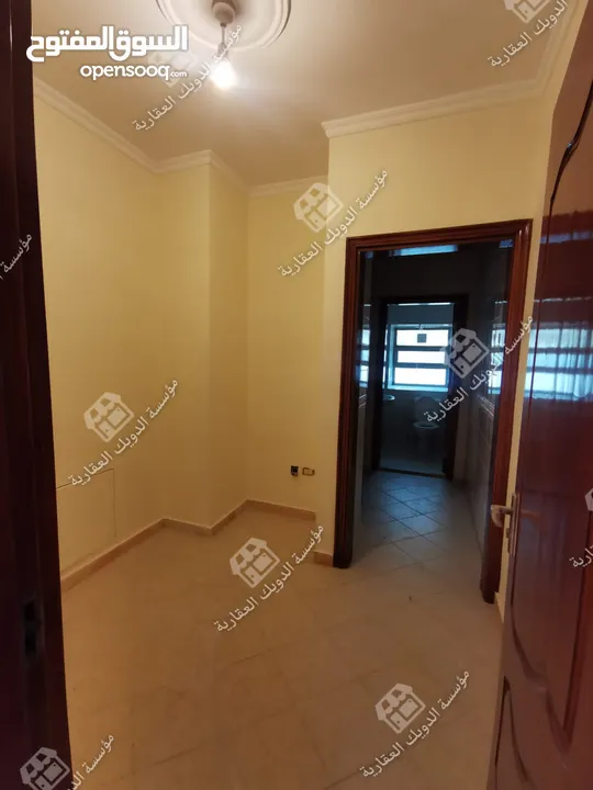 شقة فارغة - دير غبار - 4نوم 2ماستر - 360م - بلكونات بإطلالة مميزة - قرب الخدمات