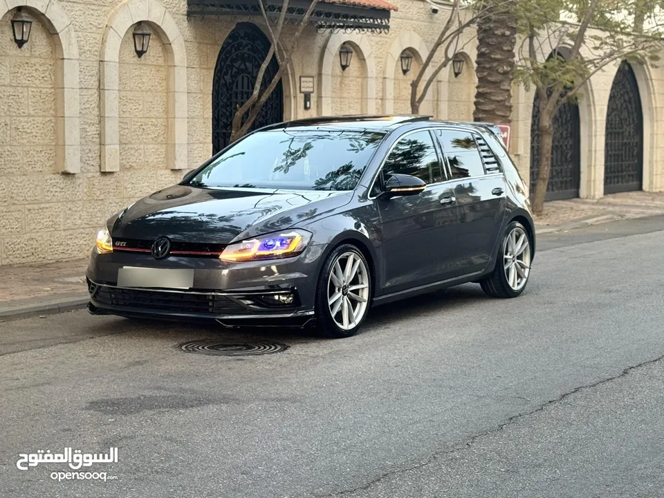 جولف 2019 فل مع بانورما