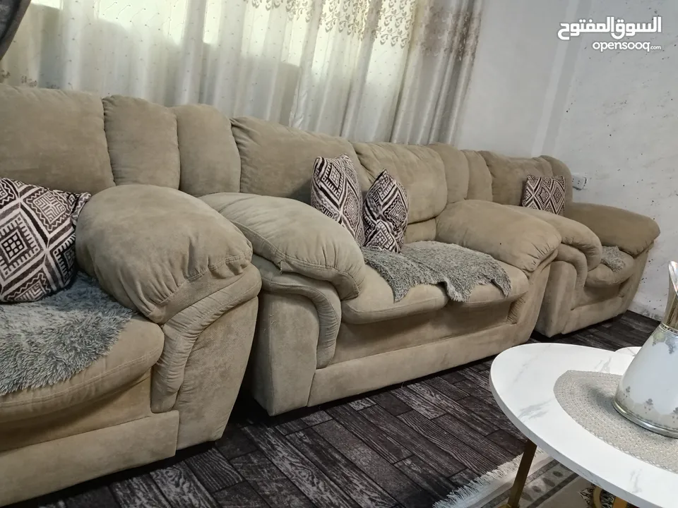 كنبيات دب بحاله جيده