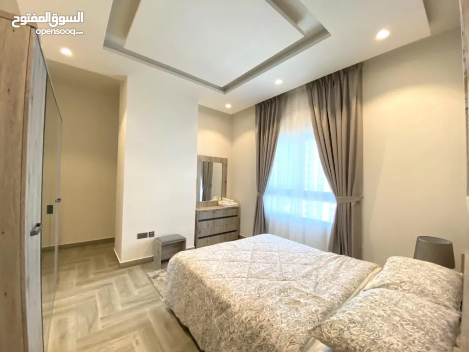 For rent in Juffair luxury sea view apartment