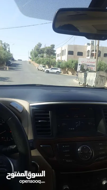 باثفاندر هايبرد 2018 شبه جديدة ممشي قليل جدا 47ألف كيلو فقط بحالة الوكالة