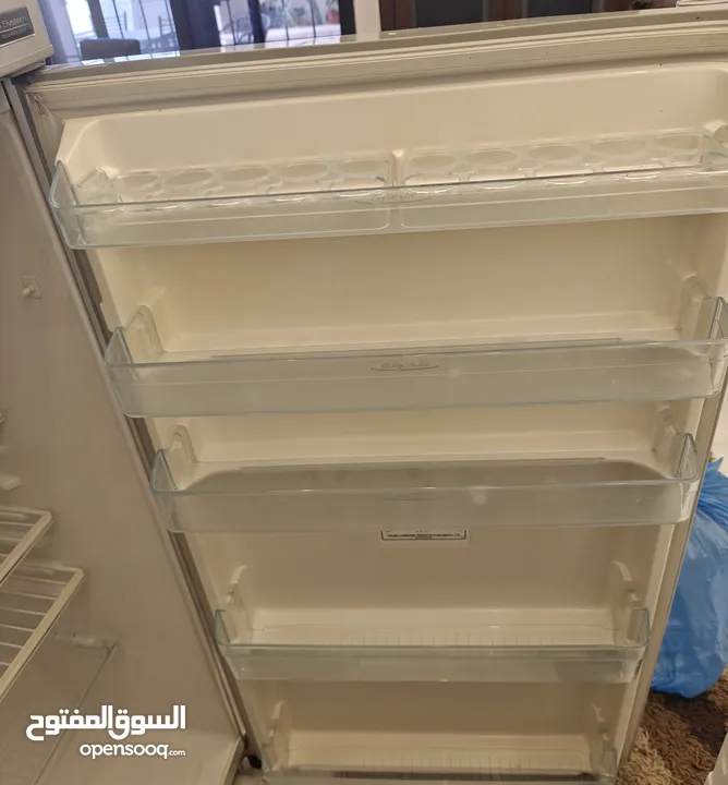 ثلاجة نوع توشيبا