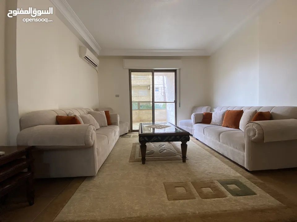 شقة مفروشة كامل للإيجار-طابق اول-175م-الرابية-الجاردنز