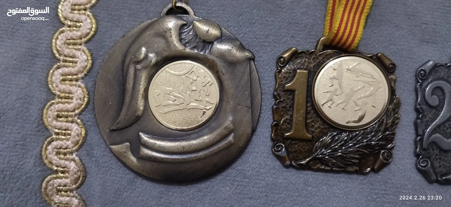 ميداليات رياضية إسبانية قديمة