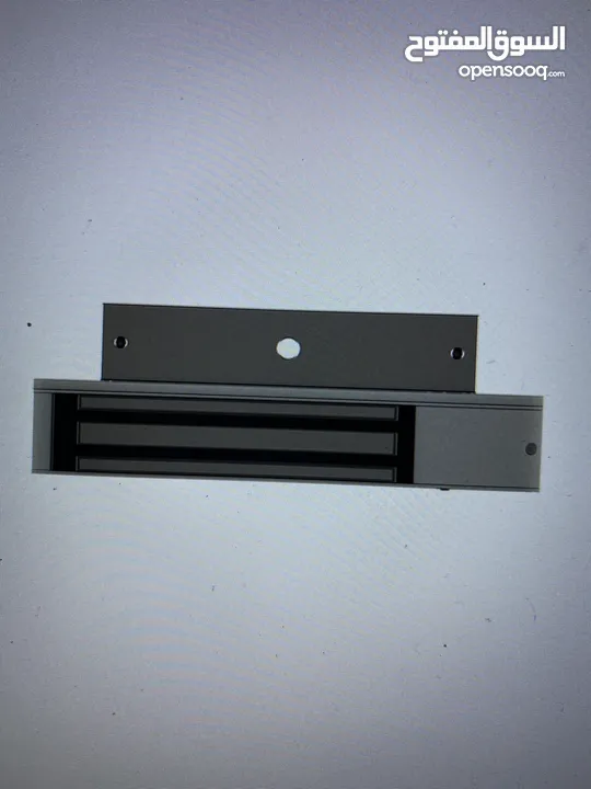 Control door