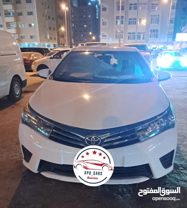 Toyota Corolla Standard 2015 تويوتا كورولا 2015 أبيض