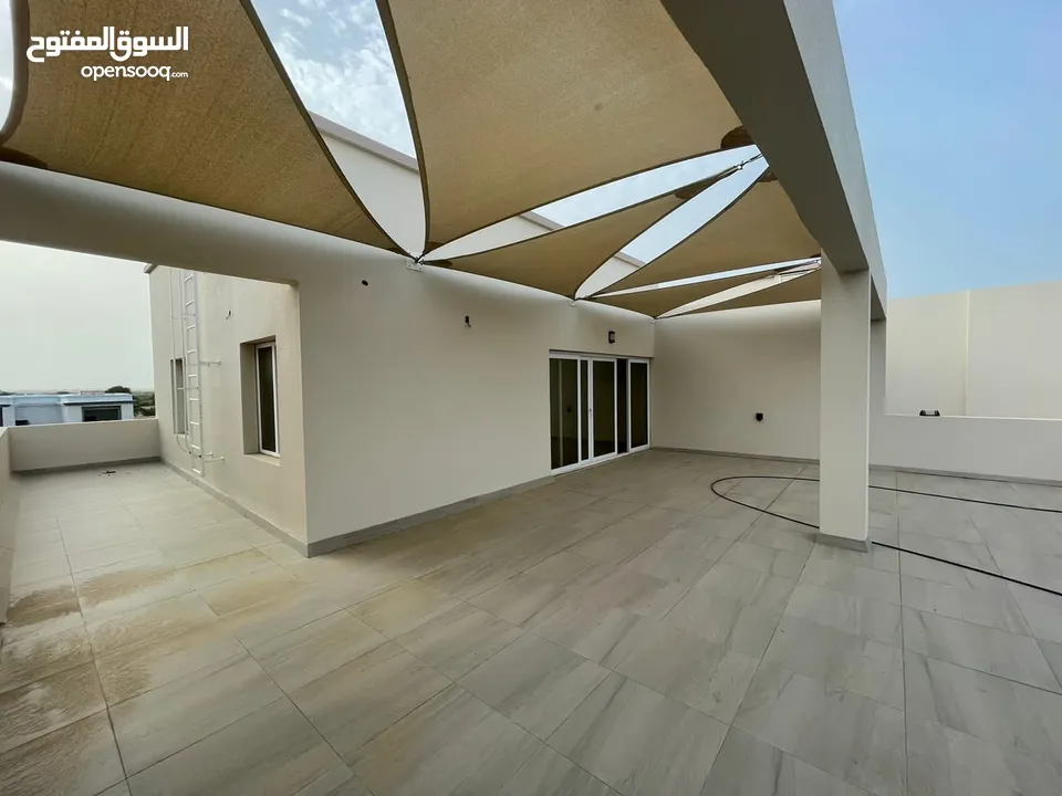 5 BHK 6 Bathroom Villa for Rent - Sur Al Hadid Complex