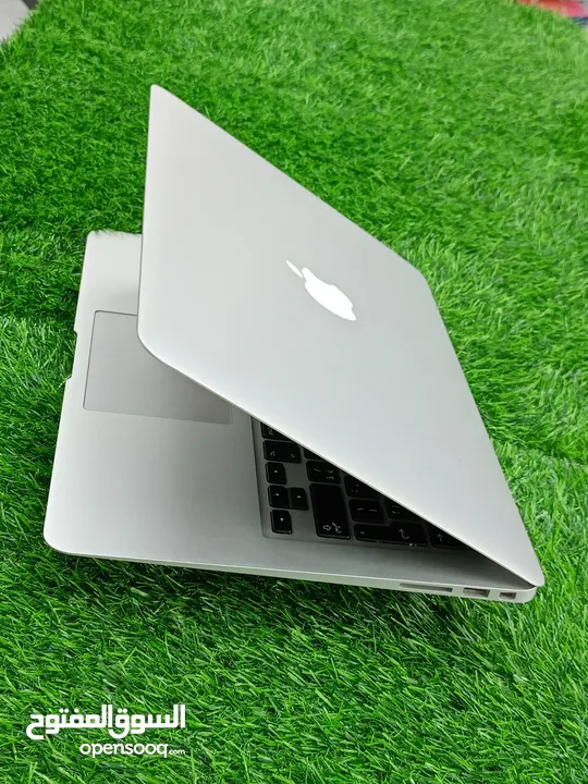 APPLE MACBOOK AIR 2015 i5,RAM:4GB ,SSD: 128 GB