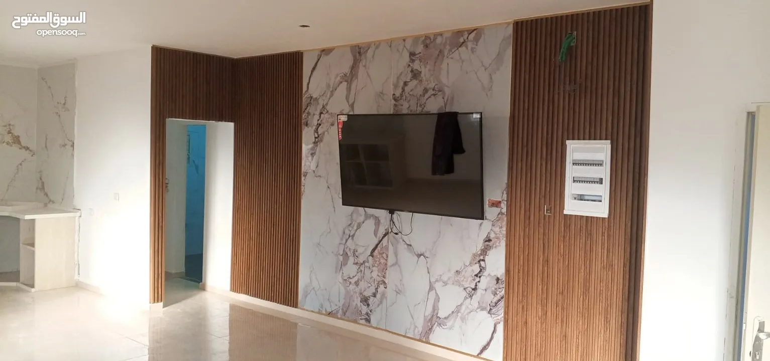 للبيع شقة مشطبة اولها شيك واخرها شيك