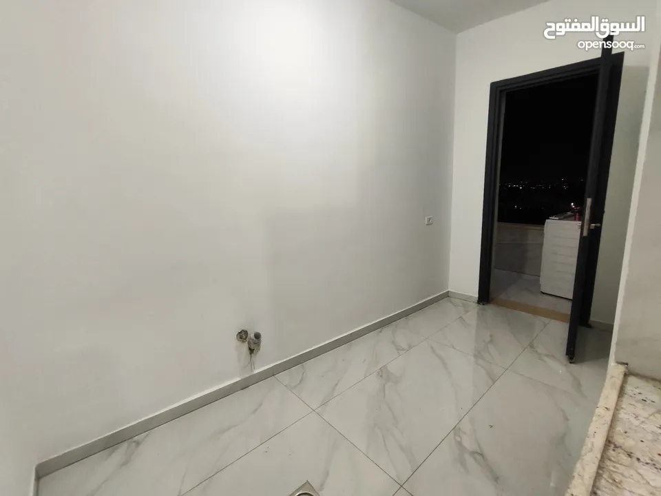 استديو جديد قيد الفرش للايجار في الماصيون اول رافات