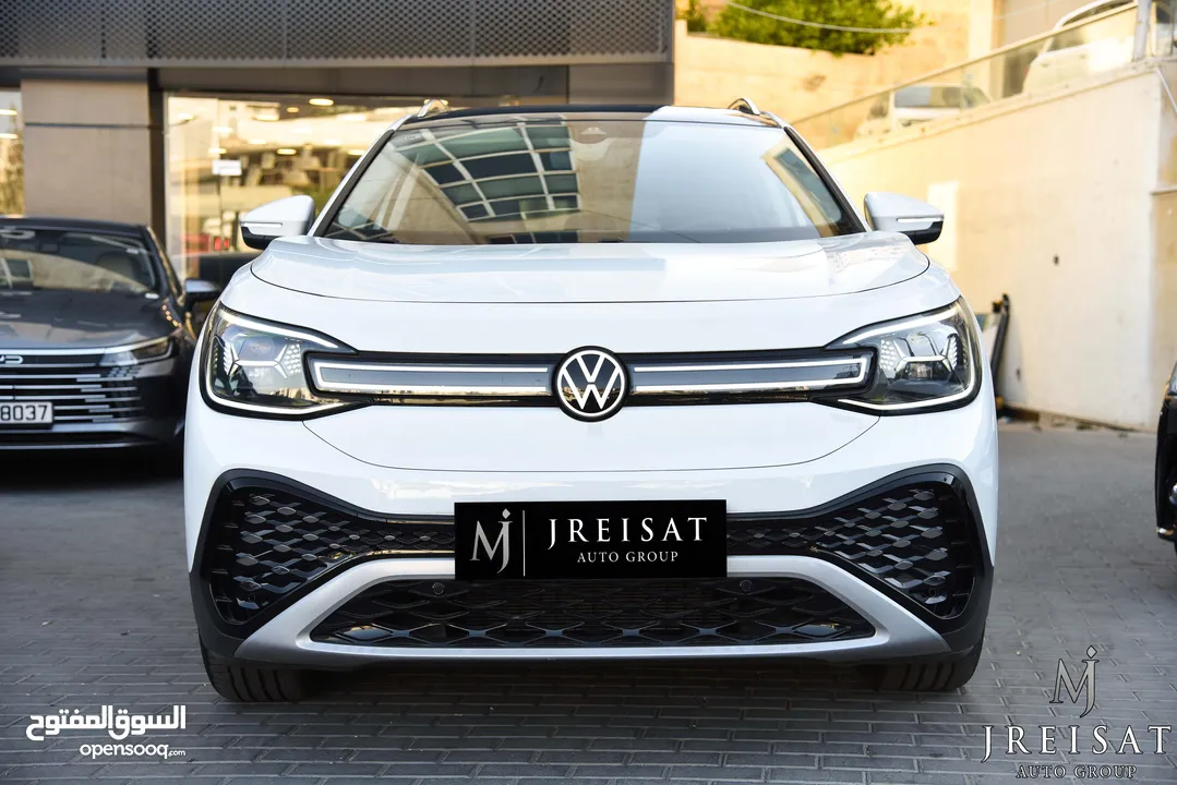 فولكس فاجن ID.6 كروز بيور كهربائية بالكامل 2022 Volkswagen ID.6 Crozz Pure SUV EV