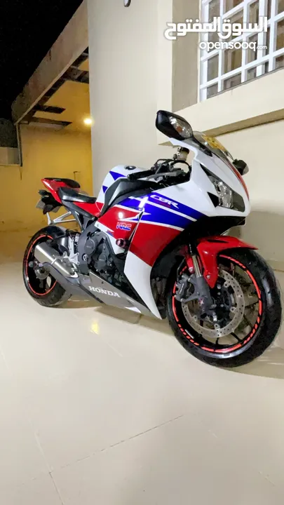 هوندا CBR 1000RR