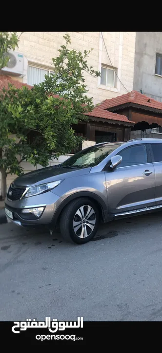 كيا سبورتاج 2011 دفع رباعي فُل اضافات مع بانوراما