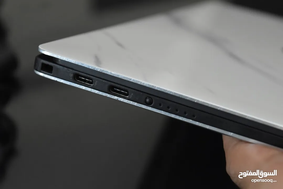 Dell XPS 13 (9380) Core i7/16gb/512gb 4k touch 8th GEN Slim ultrabook laptop 2020 model