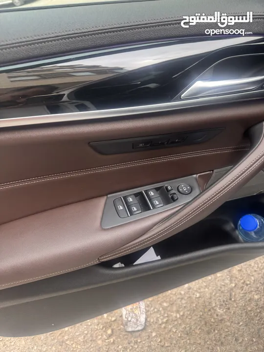 سياره BMW 530e