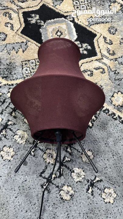 IKEA FYXNAS Table lamp, 44 cm للبيع ضوء ايكيا لون أحمر مستعمل كالجديد و بسعر رهيب ( عندي قطعتين )