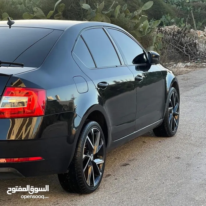 سكودا اوكتافيا ترخيص 2018 ، ماطور 2000 ديزل ، كاش فقطط