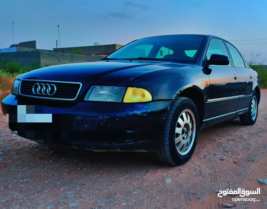 Audi A4   تواصل ع الوتساب