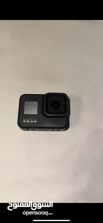 كاميرا gopro hero black 8 للبيع بحالة ممتازة