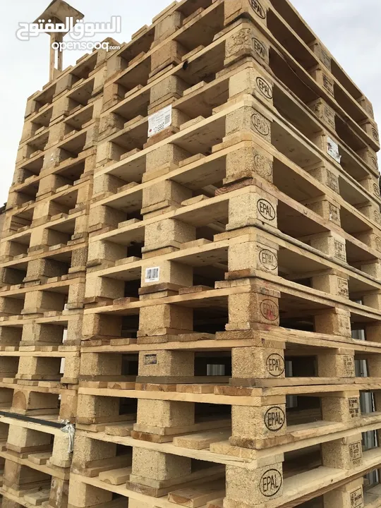 طبليات  خشب  للبيع  ..  wooden pallets طبليات خشب مستعمل نظيف للبيع بالرياض جميع المقاسات