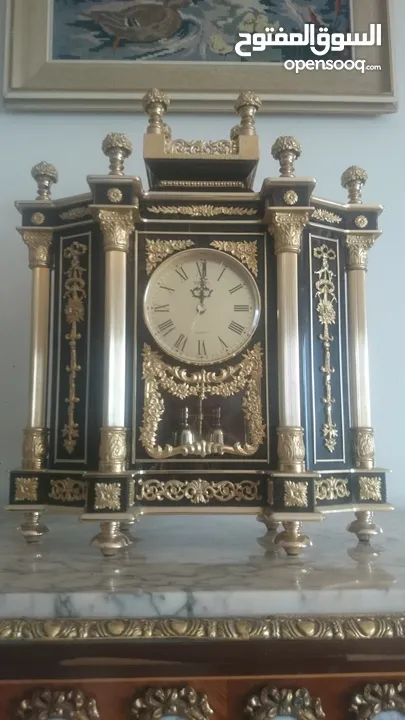 DECORATIVE FRENCH STYLE SEIKO MANTEL CLOCK