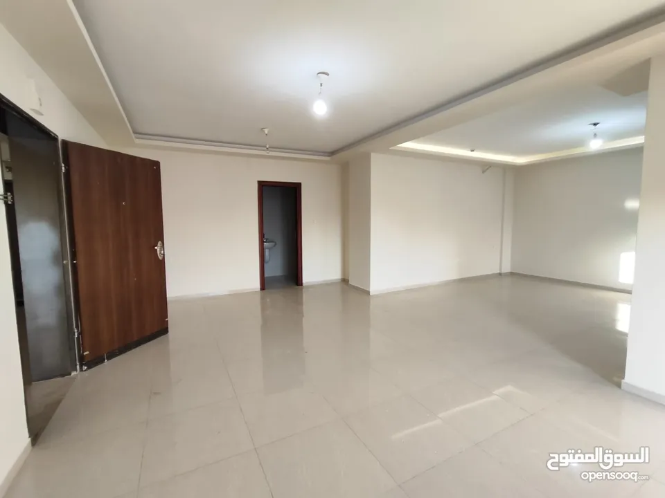 شقة غير مفروشة للإيجار – رام الله / الماصيون
