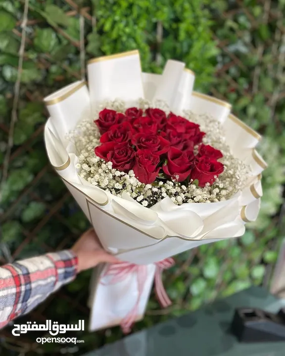ازهار رونزا لتنظيم وتنزين كافة المُناسبات