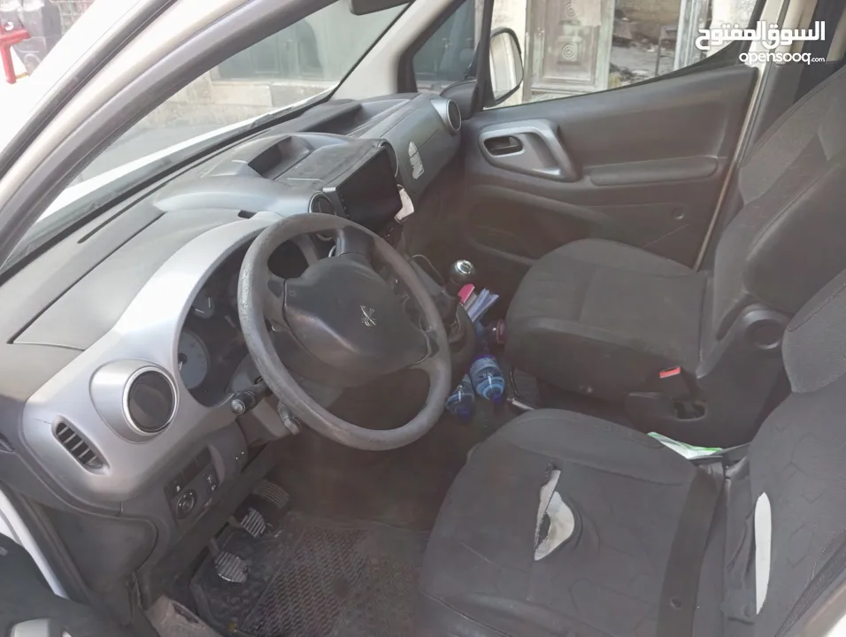 بيجو بارتنر 2018