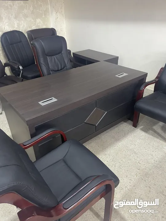 ‏ طاولة اجتماعات مقاس مترين شامل التوصيل