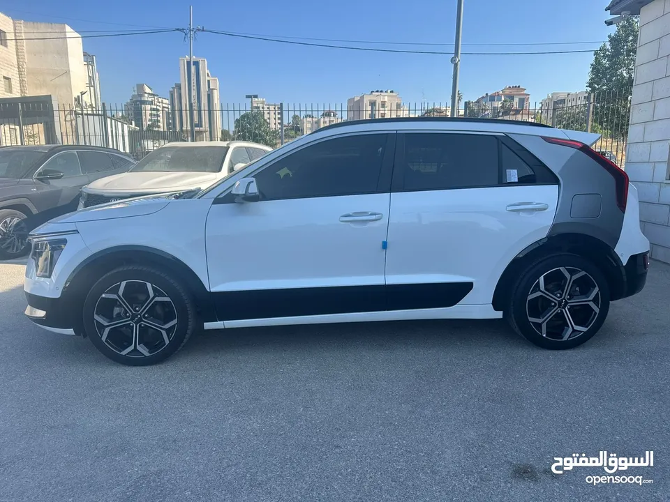 كيا نيرووو فل الفل الفل ملغممم تلغمممم فحص نخب النخخخب بسعر حرققق الحرررق 126,000 شيكل نقدااا فقط