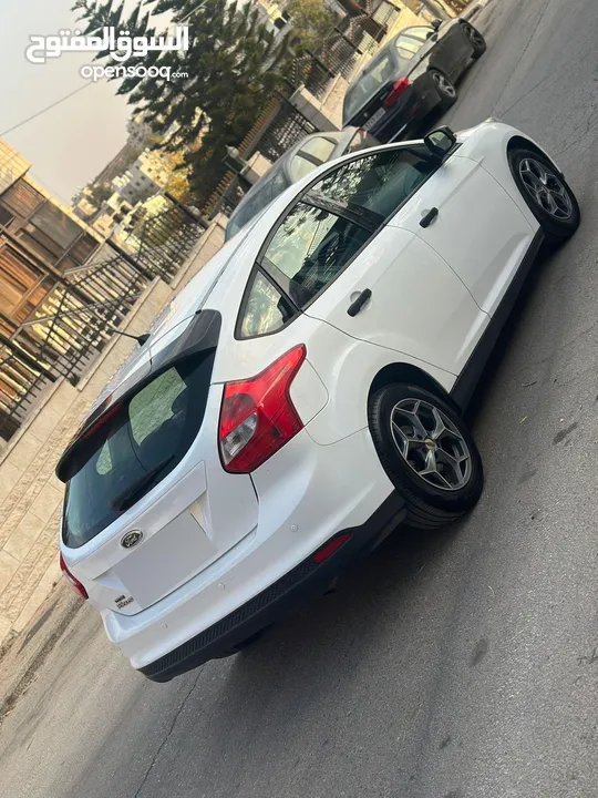 فورد فوكس2013 للبيع