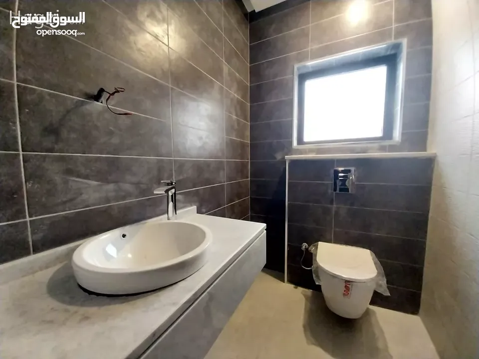 شقة للبيع في عبدون  ( Property ID : 31442 )