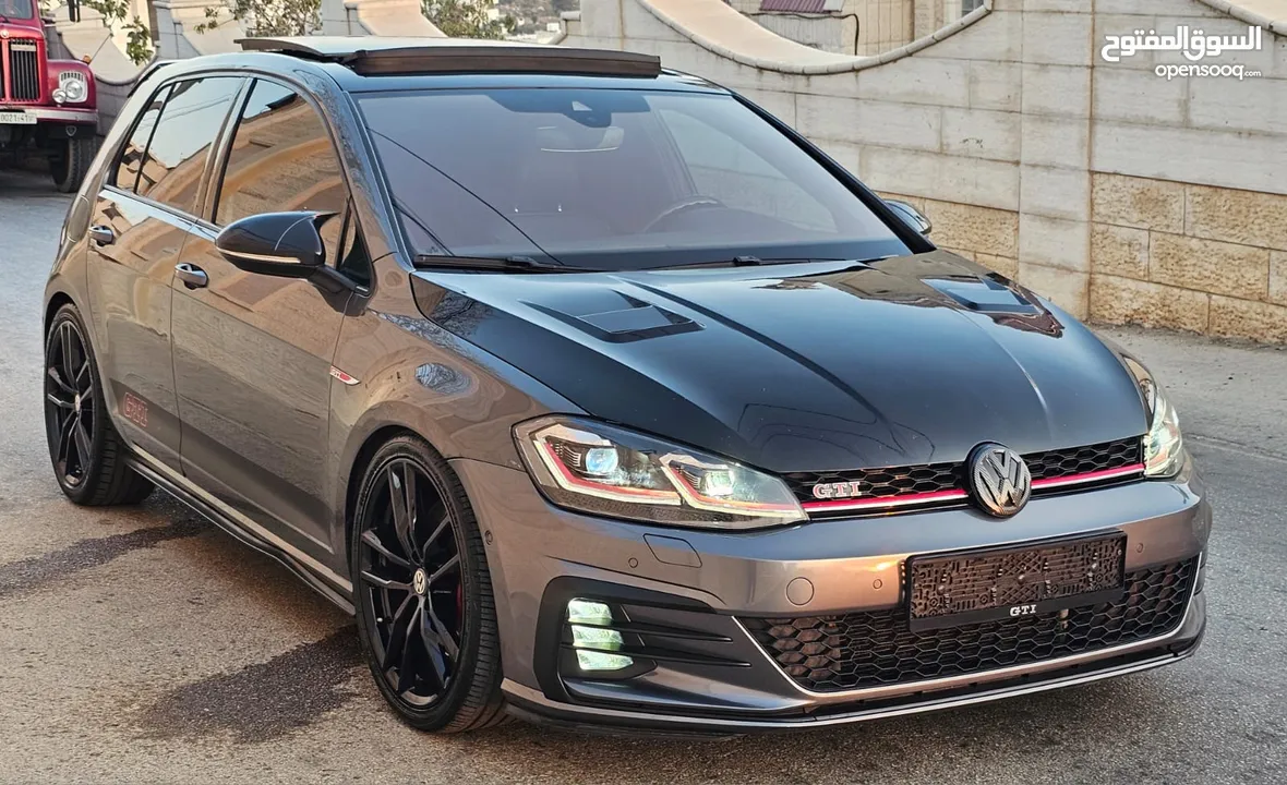 جلفgti 2019 فل مسكر مع بنورما بلكرتني