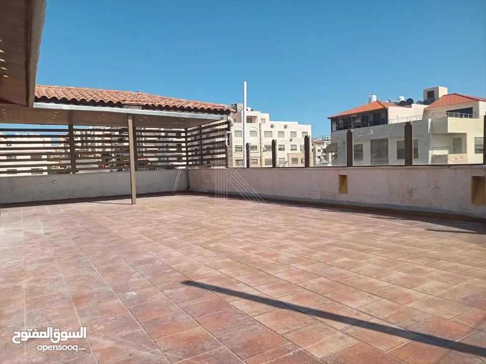 شقة فاخرة للبيع او للايجار في خلدا