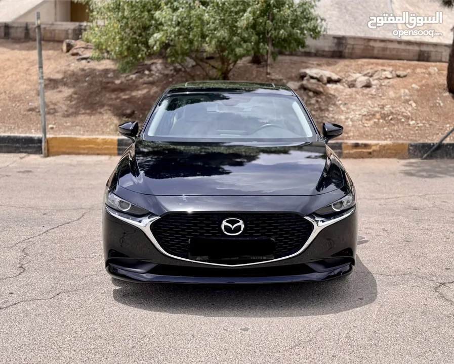 مازدا زوم 3 SkyActive مايلد هايبرد 2023 وارد وكفاله الخياط بحالة الزيرو ولا نكشه