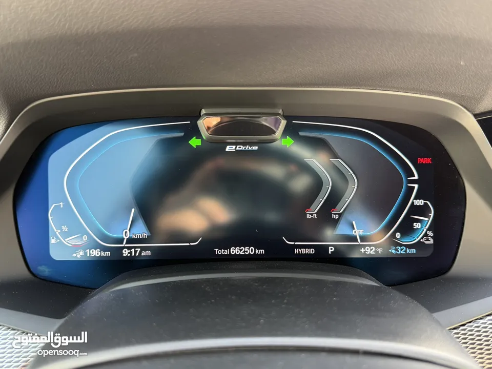 BMW X5 ترخيص 2022 ترخيص  محرك 3000 هايبرد plug in/يقطع على الشحنه 80 كيلو متر