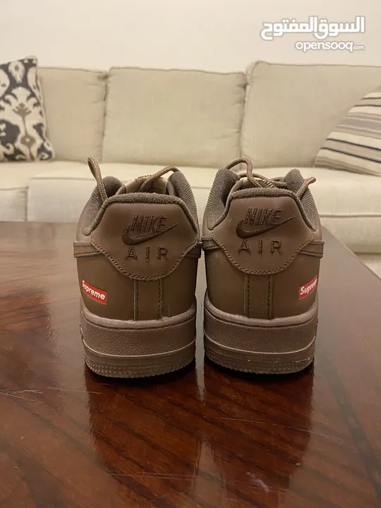 Nike air force 1 supreme للبيع اصلي