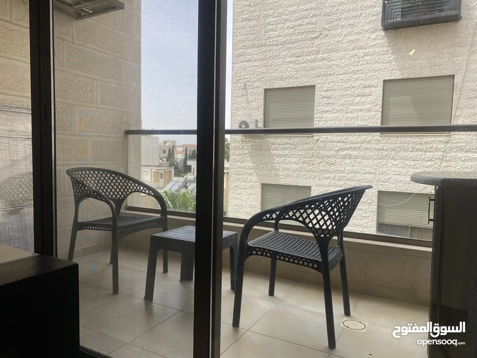 شقة فخمة مفروشة كامل للإيجار-طابق ثاني-110م-الصويفية- 3 دقايق من Swefieh village