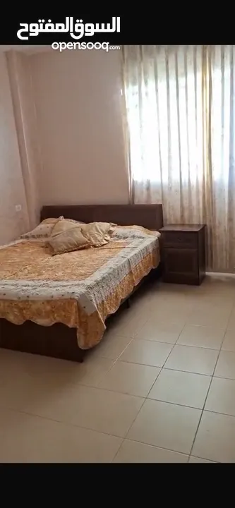 شقه شبه ارضي مفروشه للبيع مرتبه مشمسه باسكان البيدر راقي قريبه جدا عالمدارس والسوبرماركت والجامع