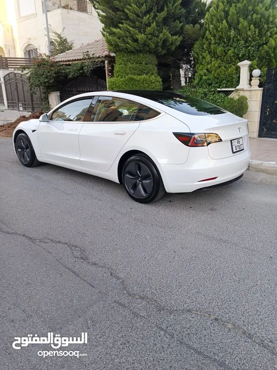 Tesla model 3 2020