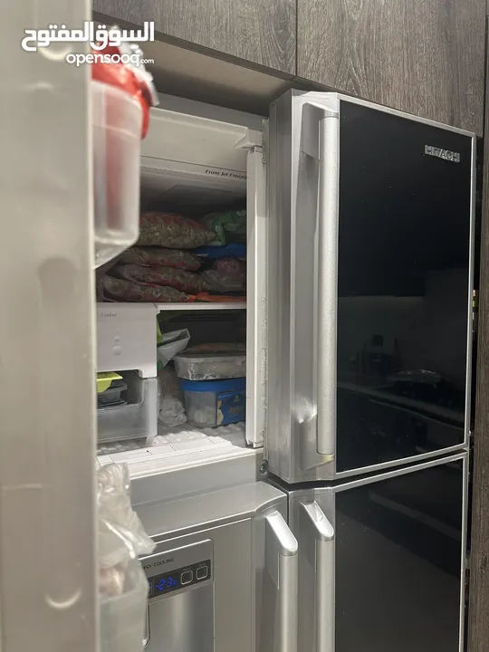 ثلاجة هيتاشي ياباني (minus-zero cooling system) أربع أبواب للبيع بحالة ممتازة